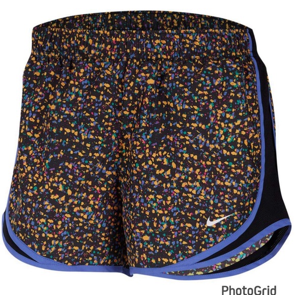 Nike Pants - Shorts
